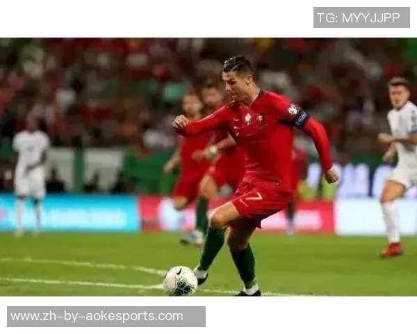 喜欢C罗的足球明星们:他们如何看待葡萄牙巨星的影响力与成就 喜欢C罗的足球明星们:他们如何看待葡萄牙巨星的影响力与成就